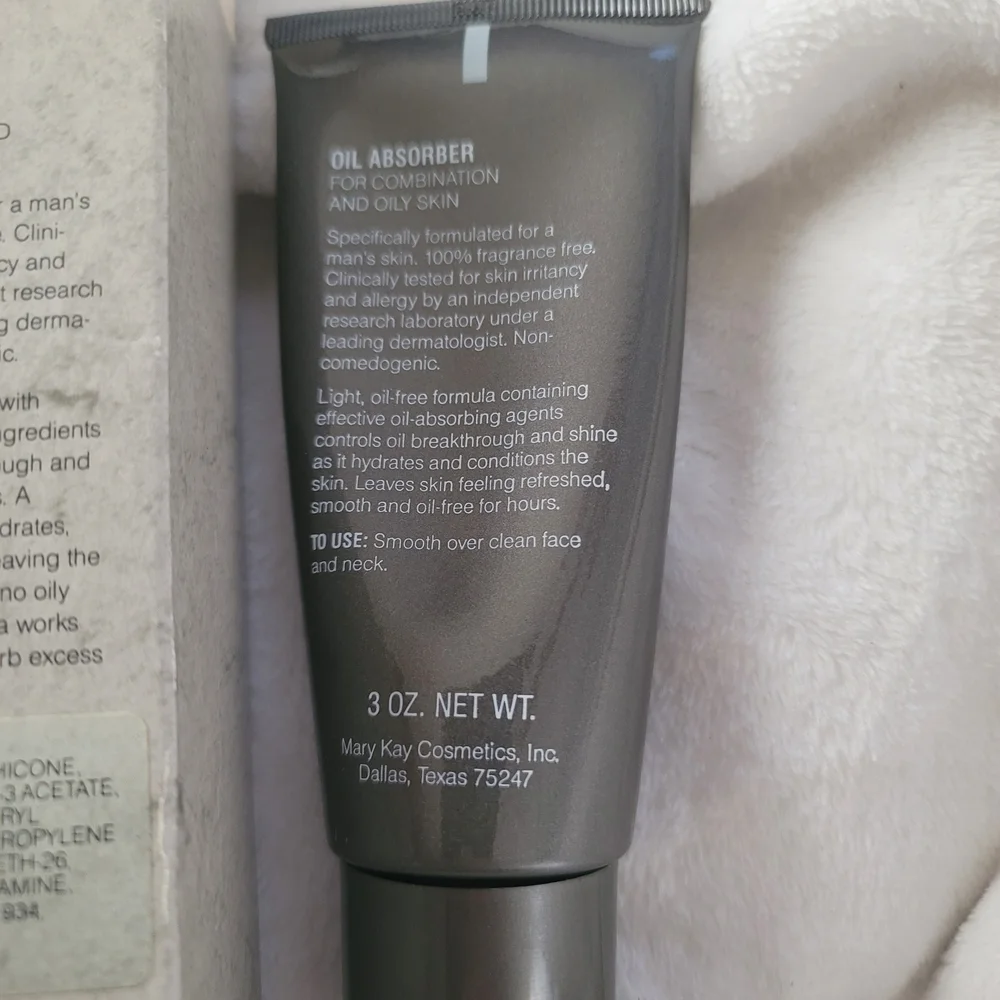 Mary Kay Skin Management for Men Oil‎ Absorber 3 Oz NIB New Rare Discontinued.